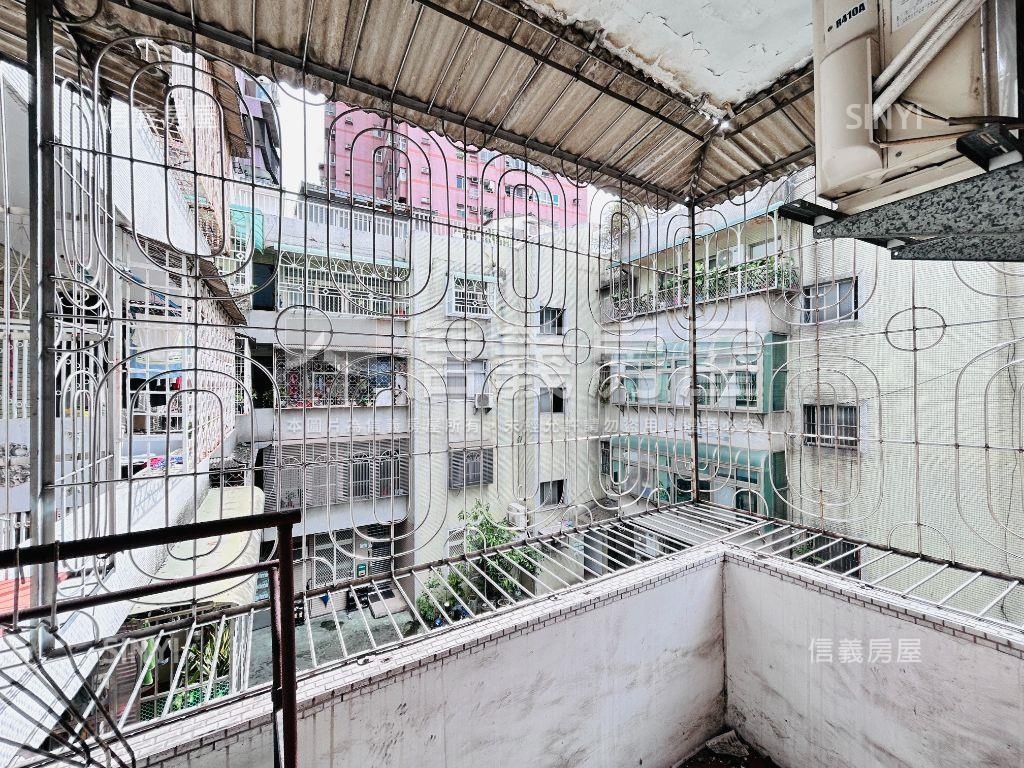 桃園市區育樂街３樓美寓房屋室內格局與周邊環境