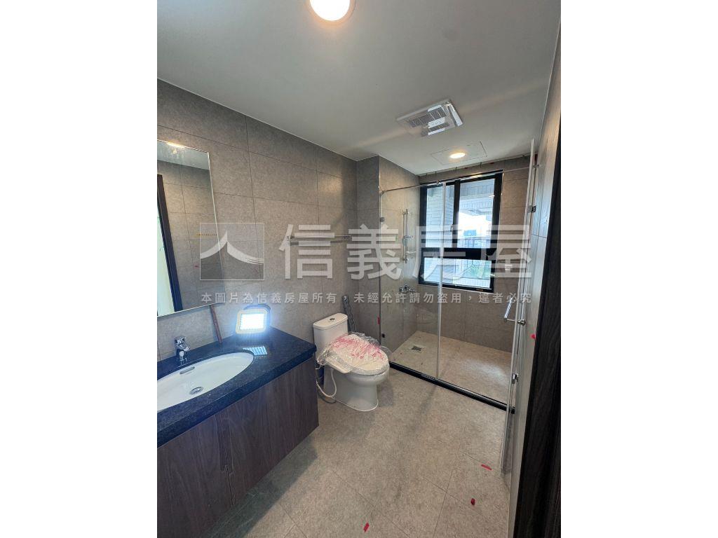 龍騰鑫世紀。隅之邸房屋室內格局與周邊環境