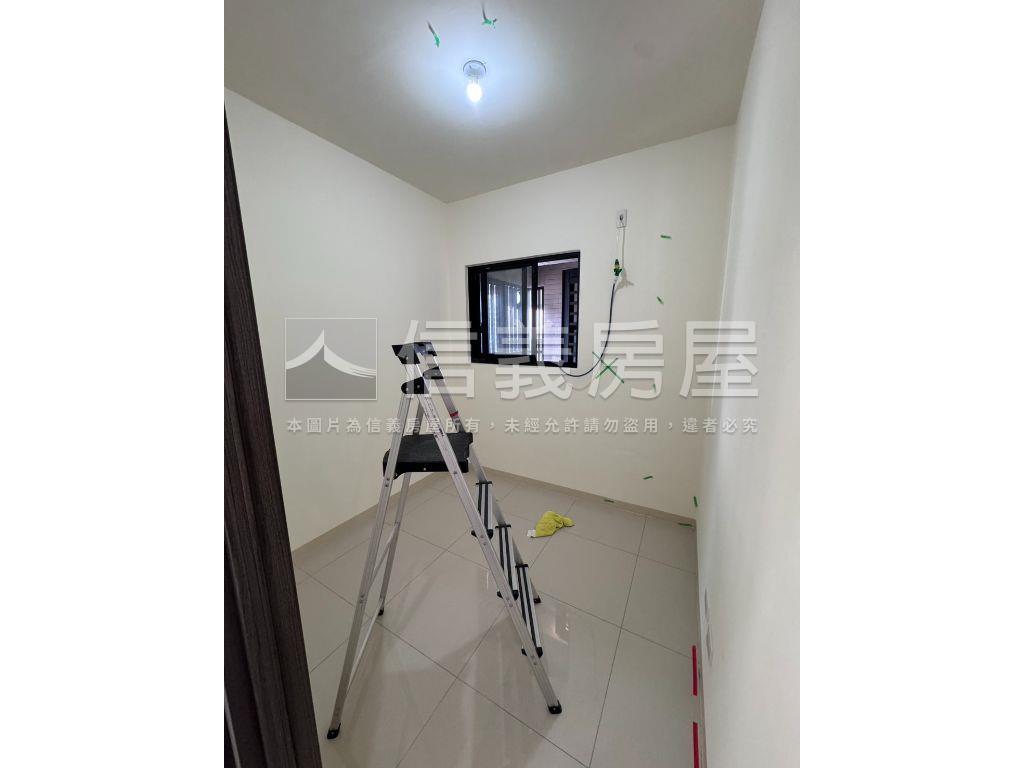 龍騰鑫世紀。隅之邸房屋室內格局與周邊環境