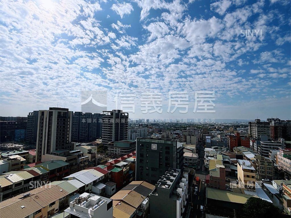 潭子四房車位視野戶房屋室內格局與周邊環境