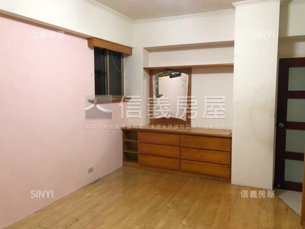 Ａ８長庚文七邊間美寓Ｂ房屋室內格局與周邊環境