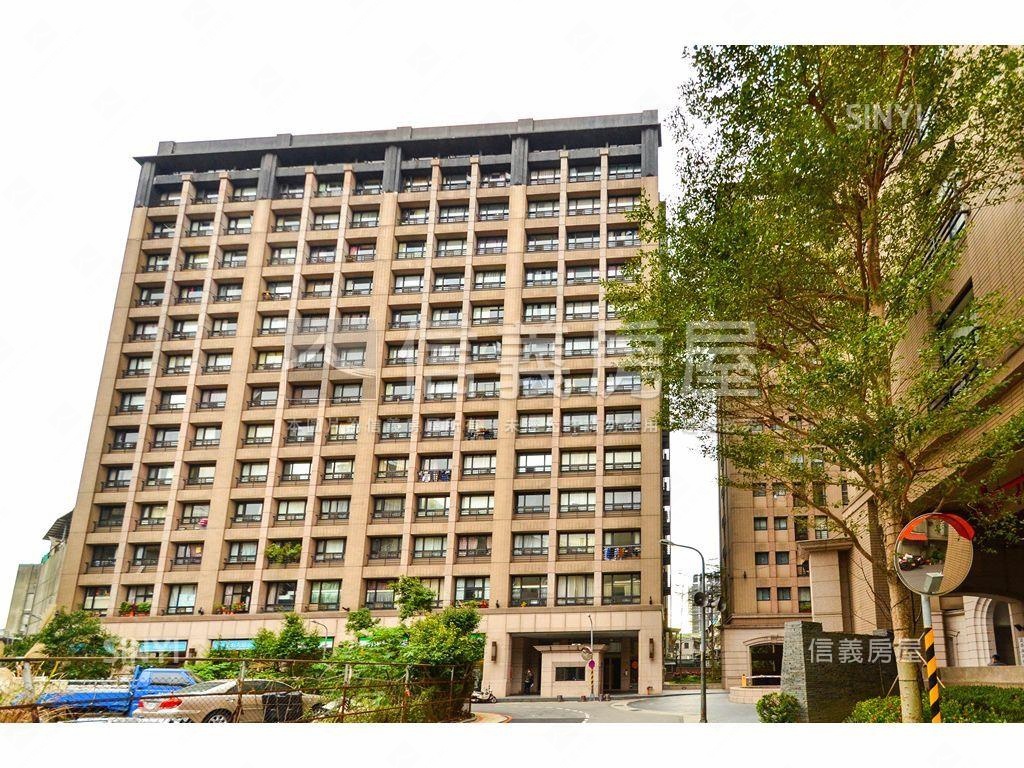 專任。四季紐約Ａ棟景觀戶房屋室內格局與周邊環境