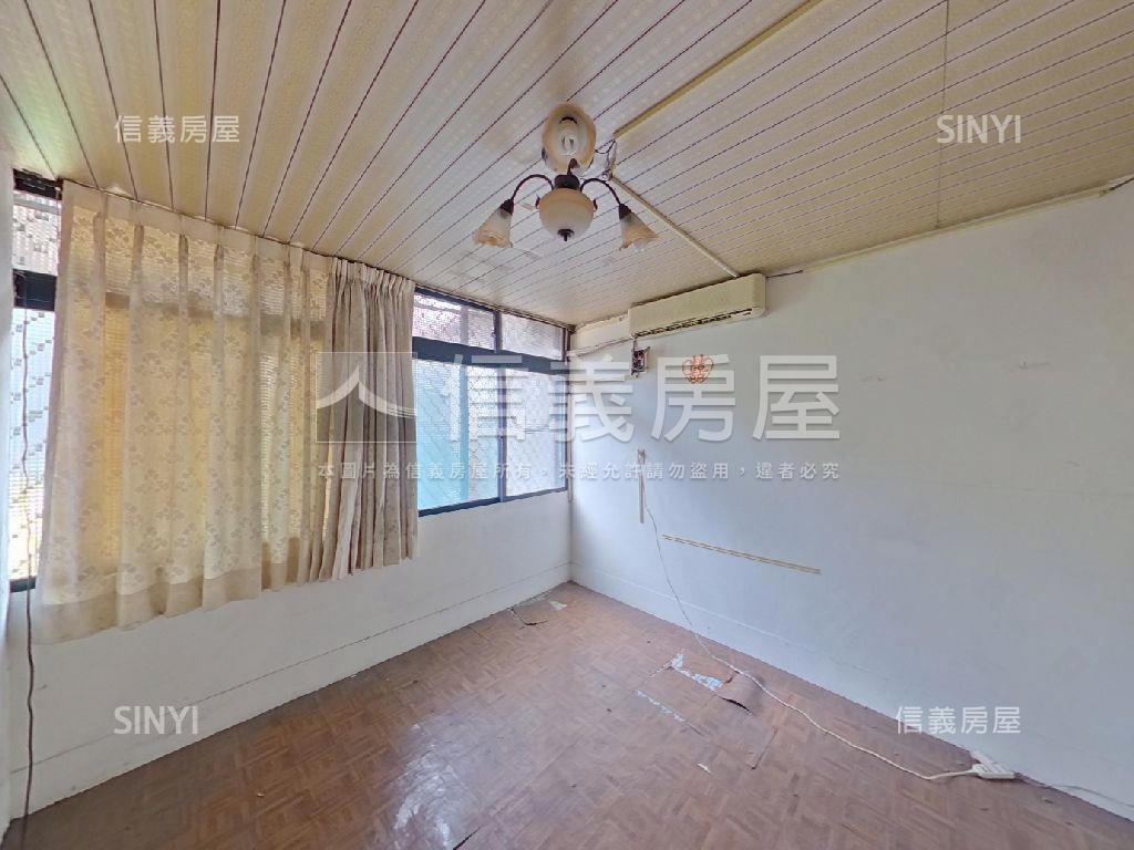 專任低總價透天房屋室內格局與周邊環境