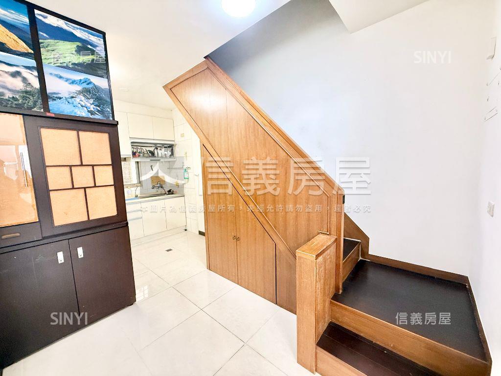 北醫靜巷大空間舒適好宅房屋室內格局與周邊環境