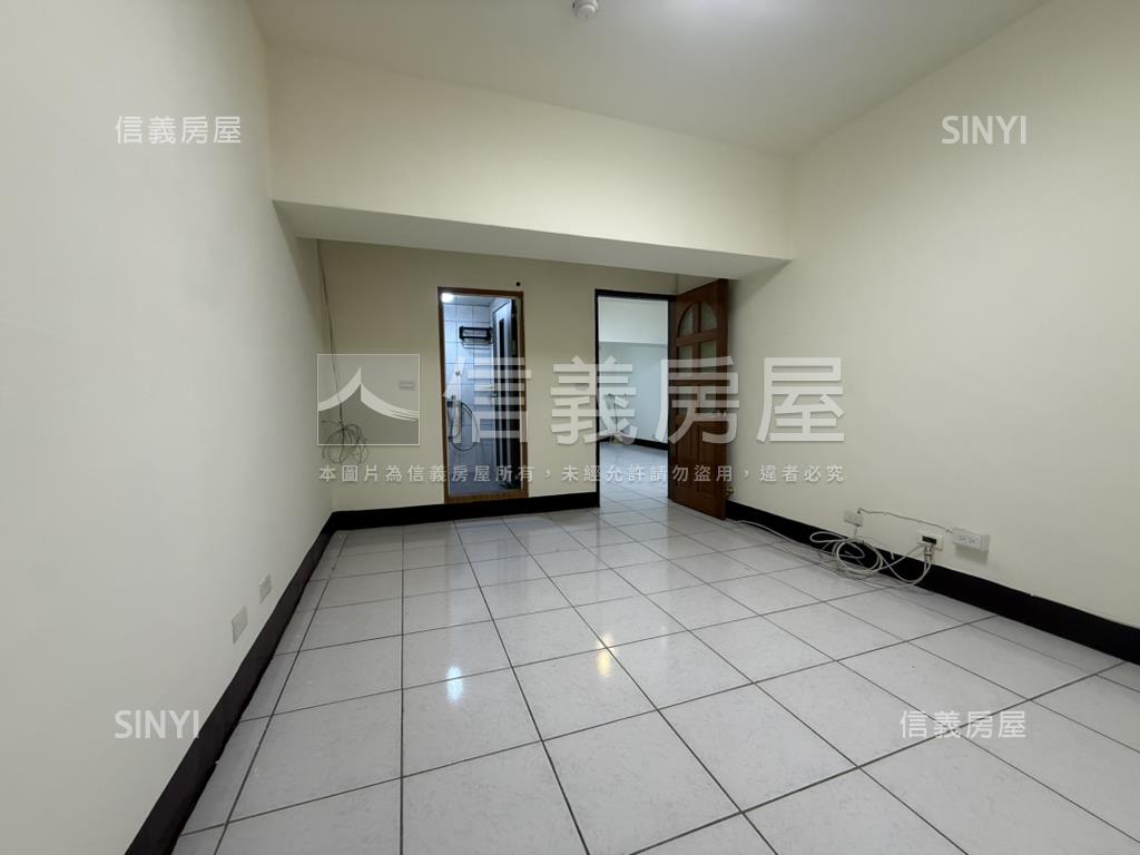 領帶城精美附平車房屋室內格局與周邊環境