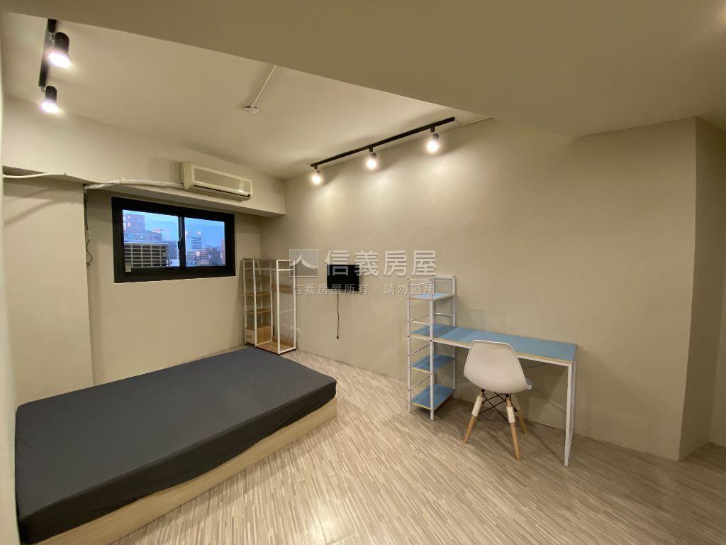 急！近中國醫１１坪美套房房屋室內格局與周邊環境