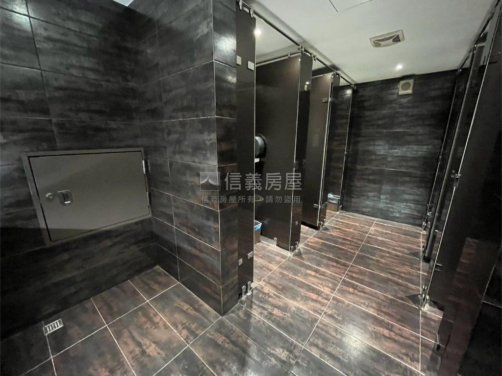 軟體科學園區高樓層商辦房屋室內格局與周邊環境