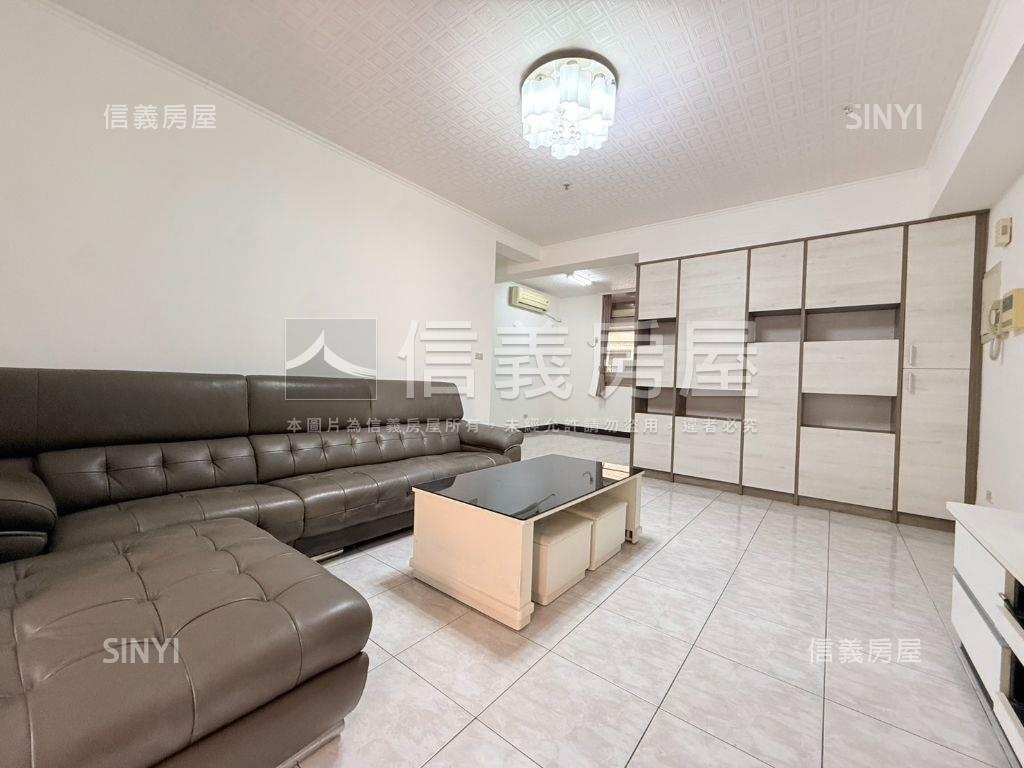 河堤愜意溫馨美宅房屋室內格局與周邊環境