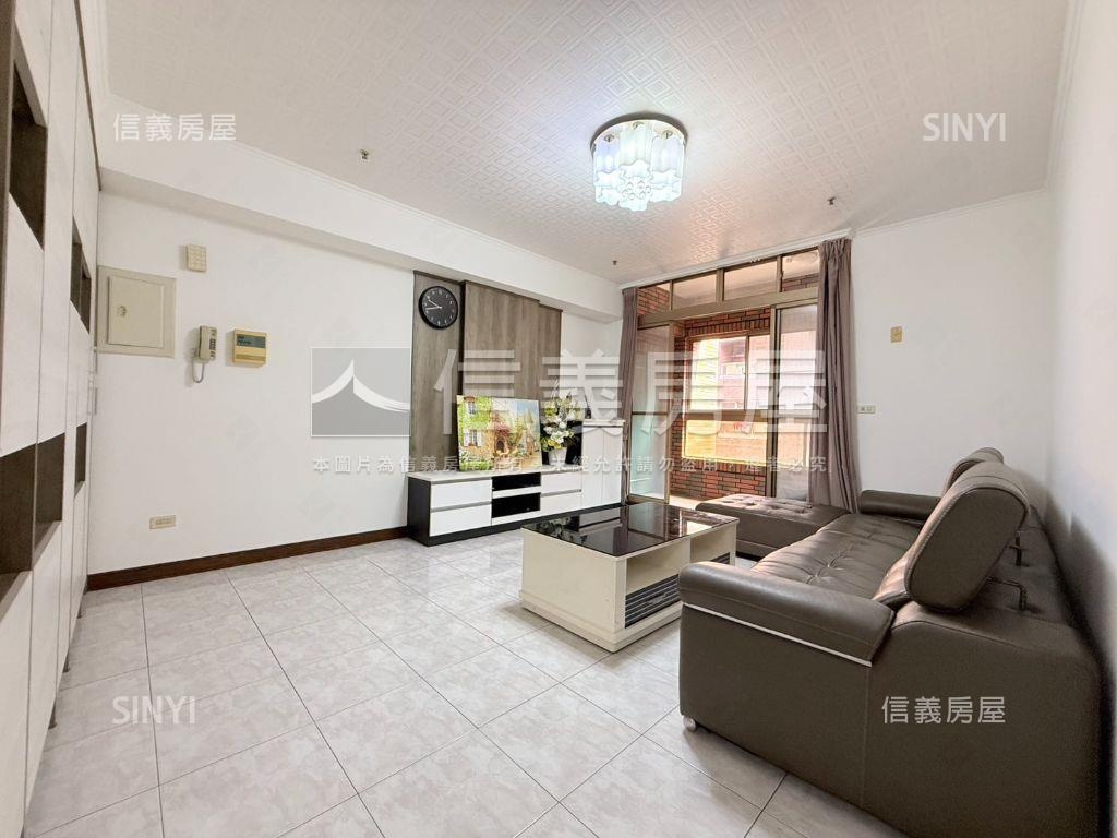 河堤愜意溫馨美宅房屋室內格局與周邊環境