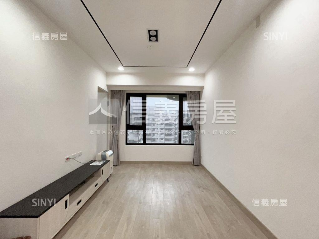美！忠孝大院三房車位房屋室內格局與周邊環境