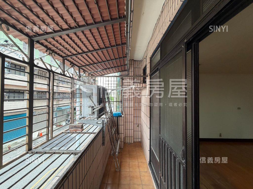 忠福商圈福州二街透天店霸房屋室內格局與周邊環境