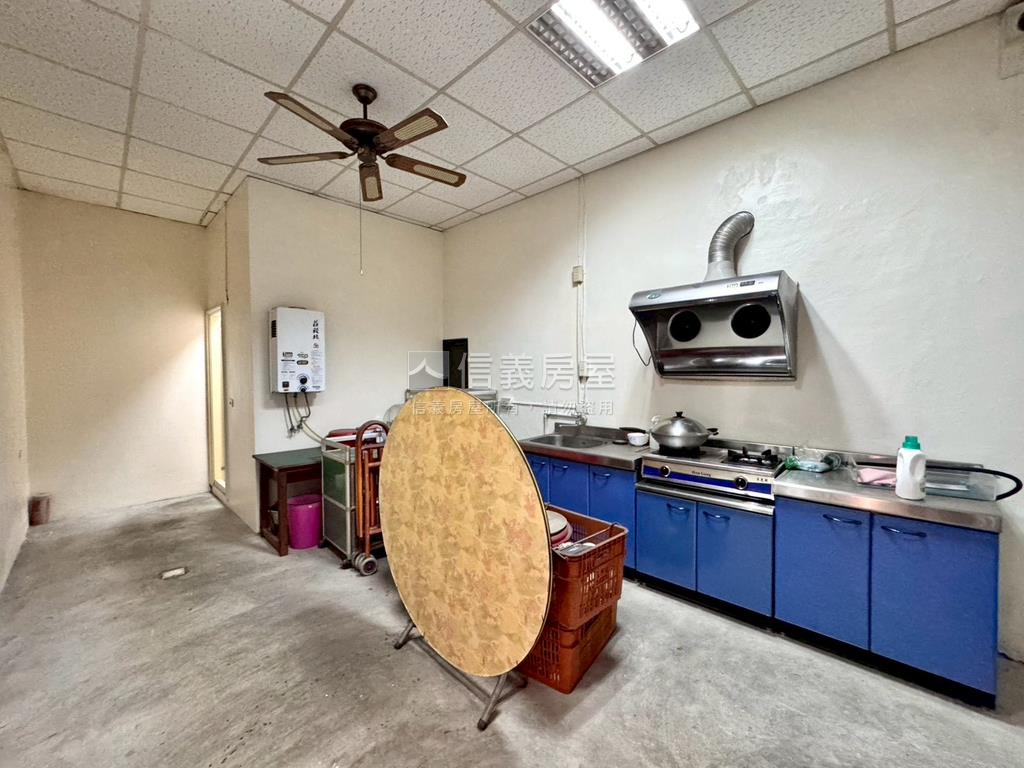 潭子勝利商圈大地店住合一房屋室內格局與周邊環境