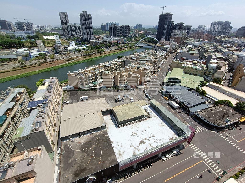 決心處理楠加州三房平車房屋室內格局與周邊環境