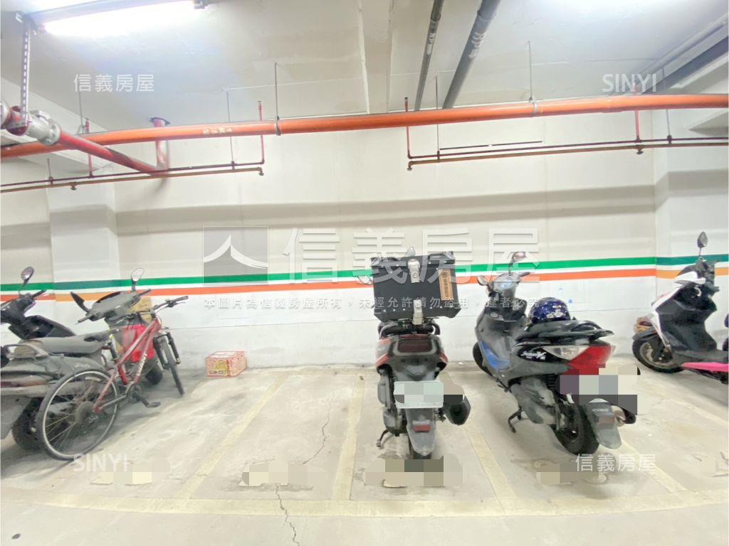 決心處理楠加州三房平車房屋室內格局與周邊環境