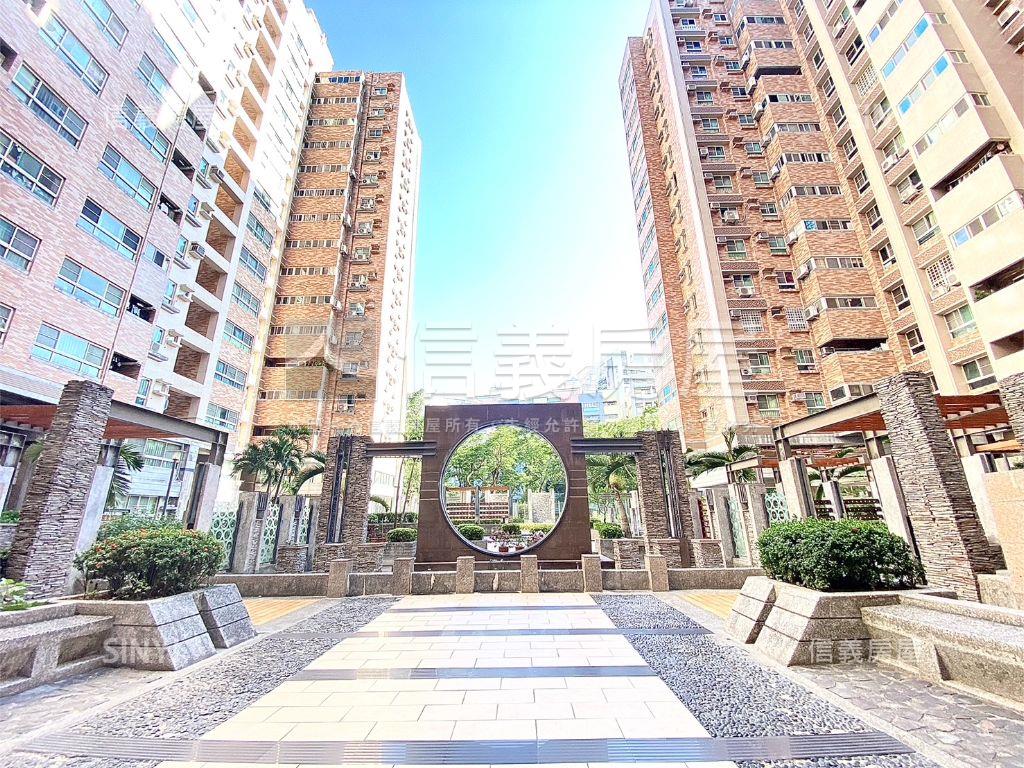 決心處理楠加州三房平車房屋室內格局與周邊環境