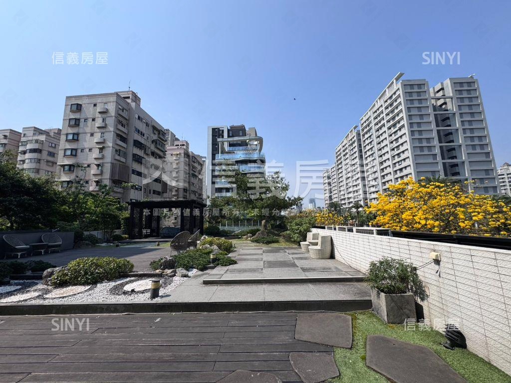 立軒ＣＭＢＤ大露臺店辦房屋室內格局與周邊環境