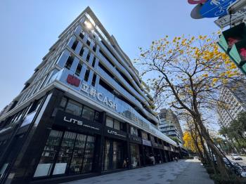 立軒ＣＭＢＤ大露臺店辦