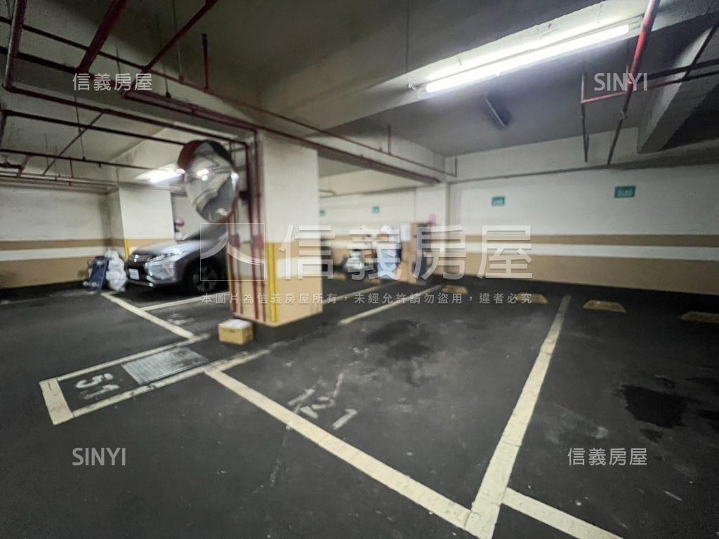 台北愛樂三房平面車位房屋室內格局與周邊環境