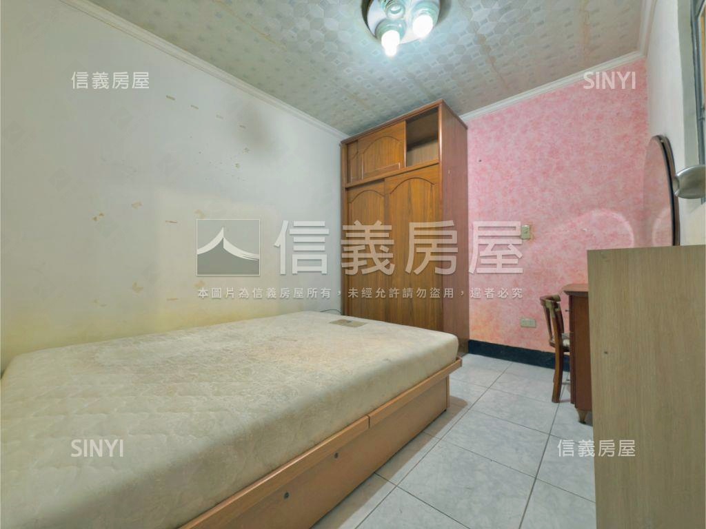 近輕軌方正三樓房屋室內格局與周邊環境