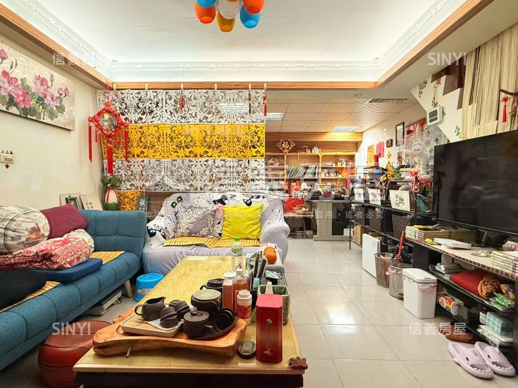 明星海山學區稀有透天房屋室內格局與周邊環境