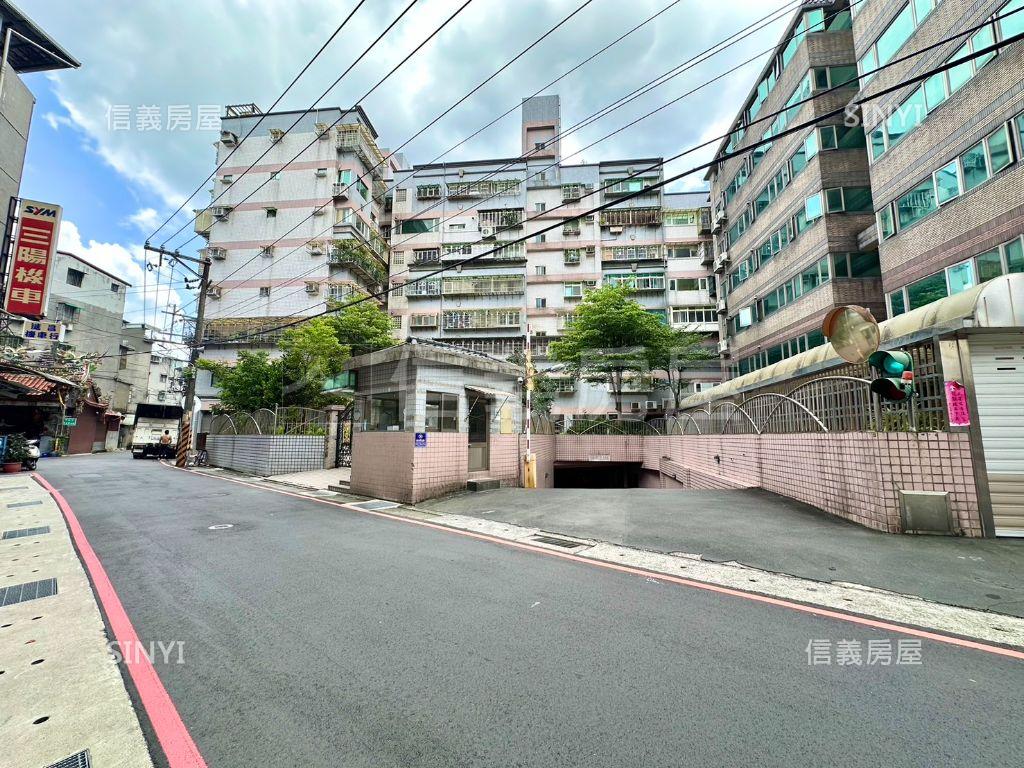 海山龍珠１＋２樓店住辦房屋室內格局與周邊環境