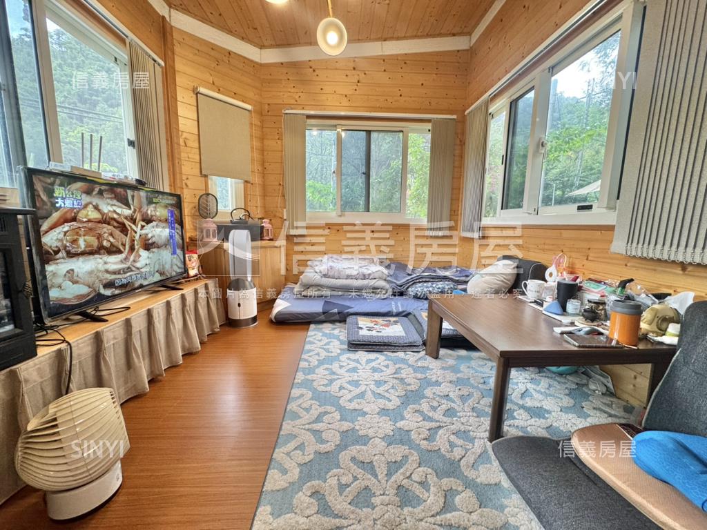 東勢和平買地送小木屋房屋室內格局與周邊環境