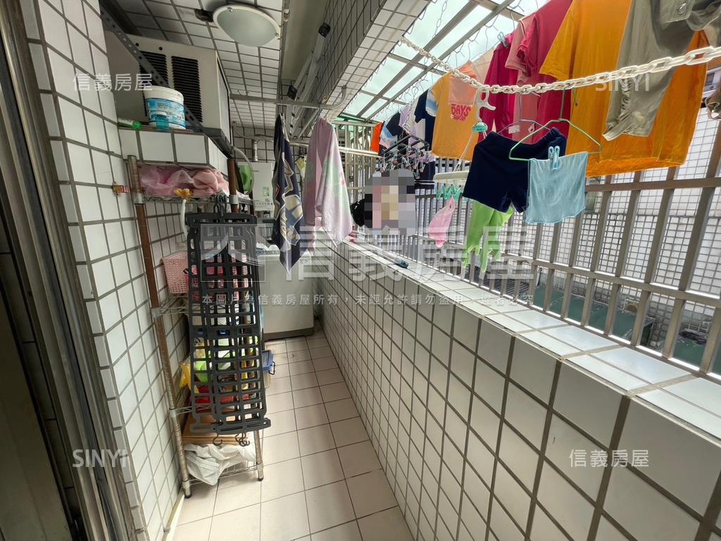 ☆揚名學園三房車位房屋室內格局與周邊環境