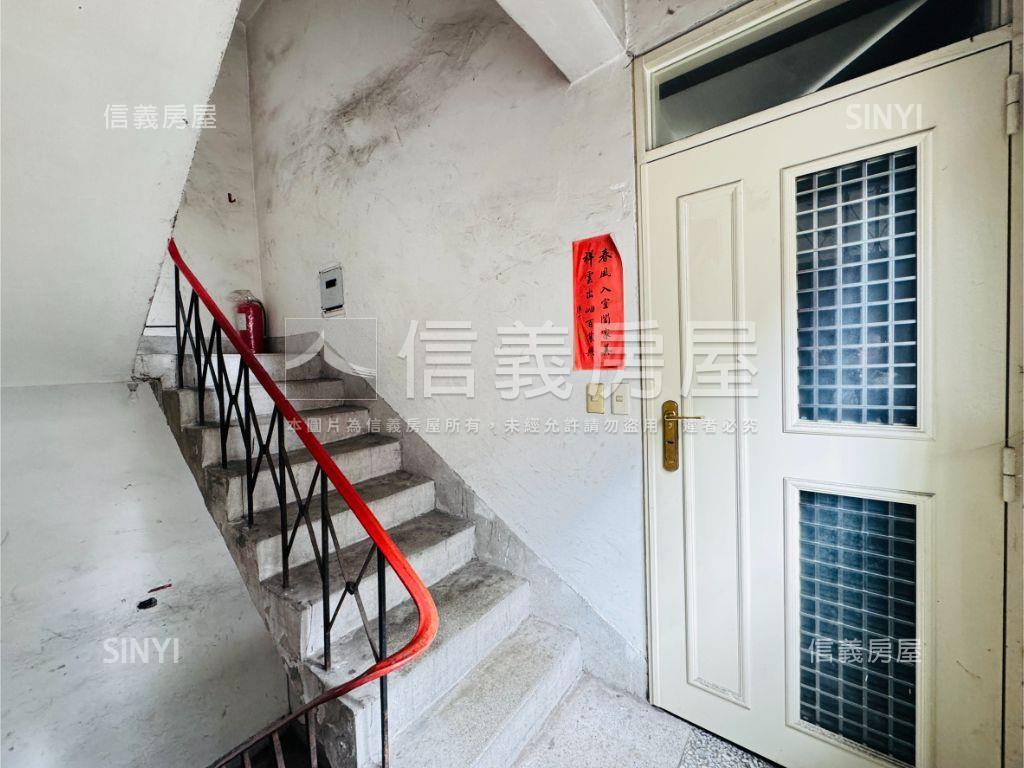 近未來捷運員山公寓二樓房屋室內格局與周邊環境