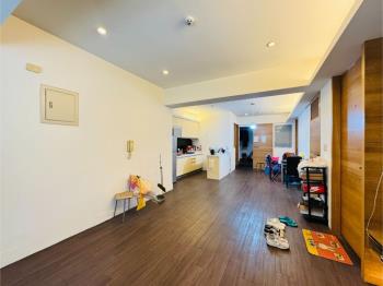 近未來捷運員山公寓二樓