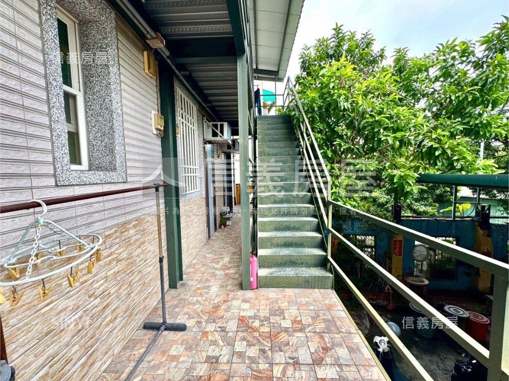 八套房軟園旁美透天房屋室內格局與周邊環境