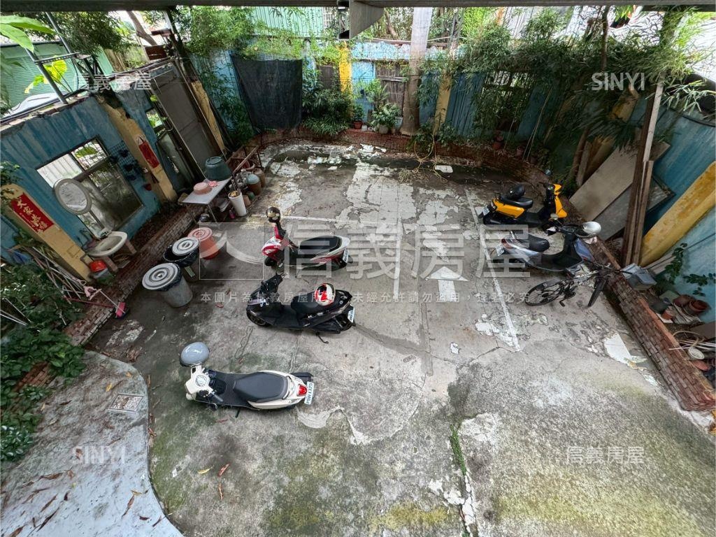 八套房軟園旁美透天房屋室內格局與周邊環境