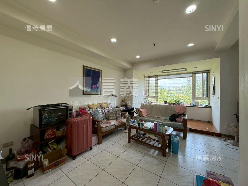 麗湖美景３房房屋室內格局與周邊環境