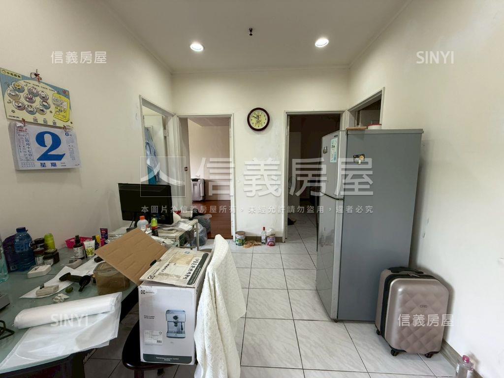 麗湖美景３房房屋室內格局與周邊環境