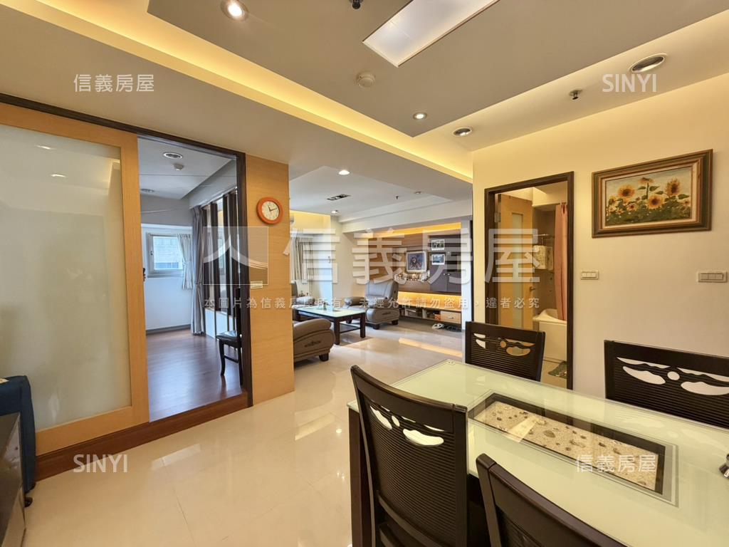 府中站前電梯三房平面車位房屋室內格局與周邊環境