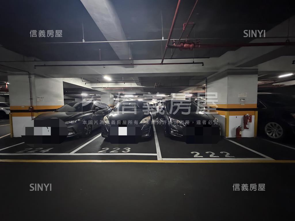 府中站前電梯三房平面車位房屋室內格局與周邊環境