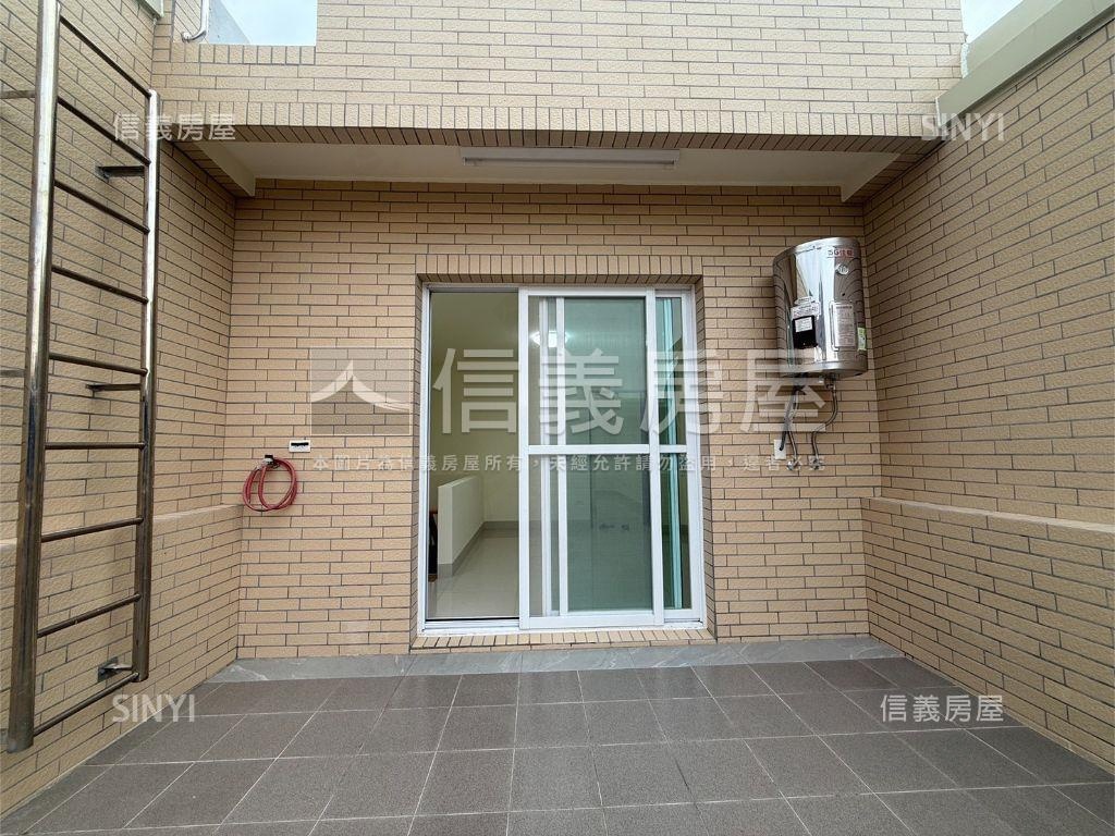 近輕軌漂漂亮亮活巷透天房屋室內格局與周邊環境