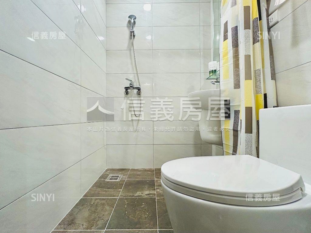 市政。和風淡雅。兩房美宅房屋室內格局與周邊環境