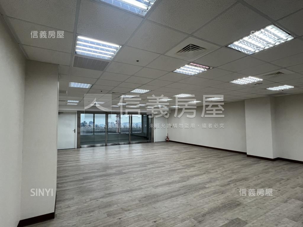 豐邑市政都心商辦Ｂ房屋室內格局與周邊環境