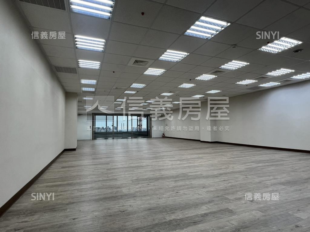 豐邑市政都心商辦Ｂ房屋室內格局與周邊環境
