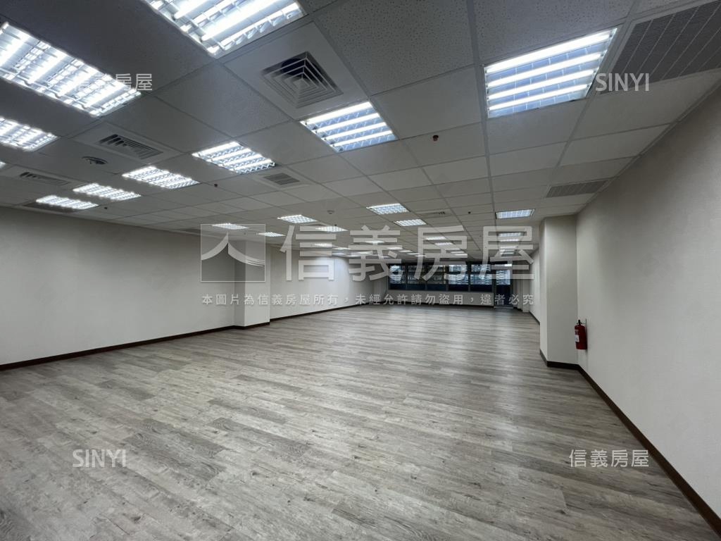 豐邑市政都心商辦Ｂ房屋室內格局與周邊環境
