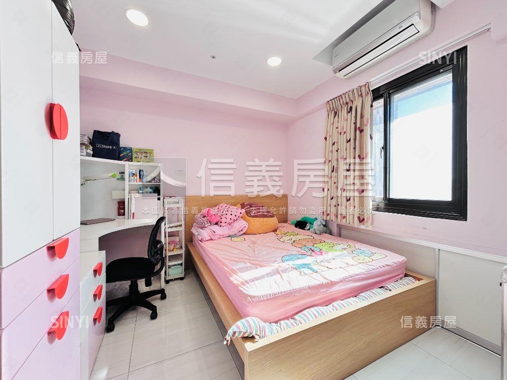 愷悅高樓裝潢３房車位房屋室內格局與周邊環境