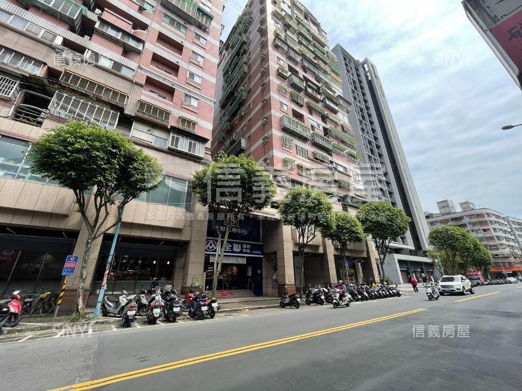 延吉街寬面金店面房屋室內格局與周邊環境