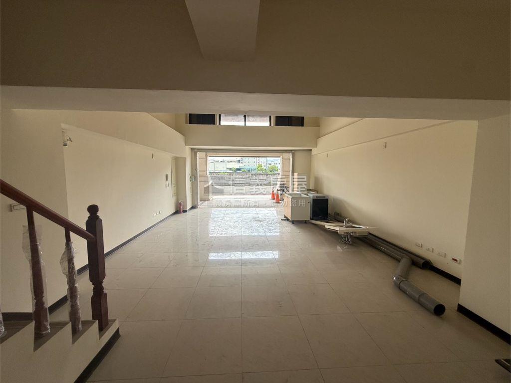 東區夏卡爾店面2房屋室內格局與周邊環境