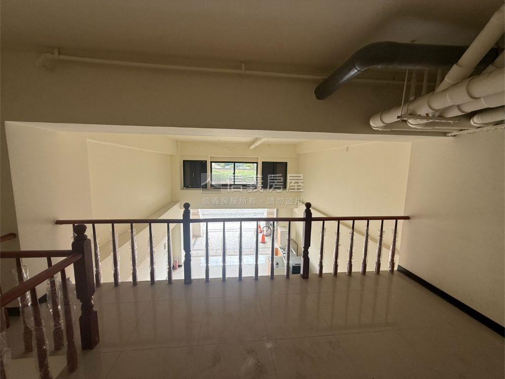 東區夏卡爾店面2房屋室內格局與周邊環境