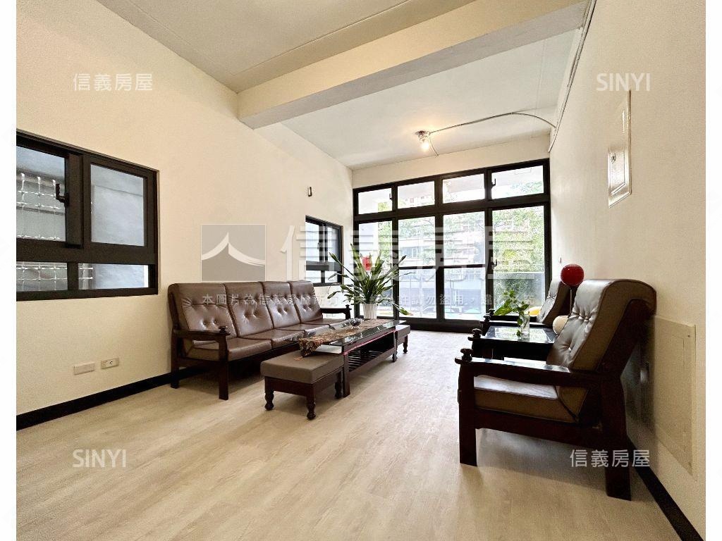 中華正路電梯透店房屋室內格局與周邊環境