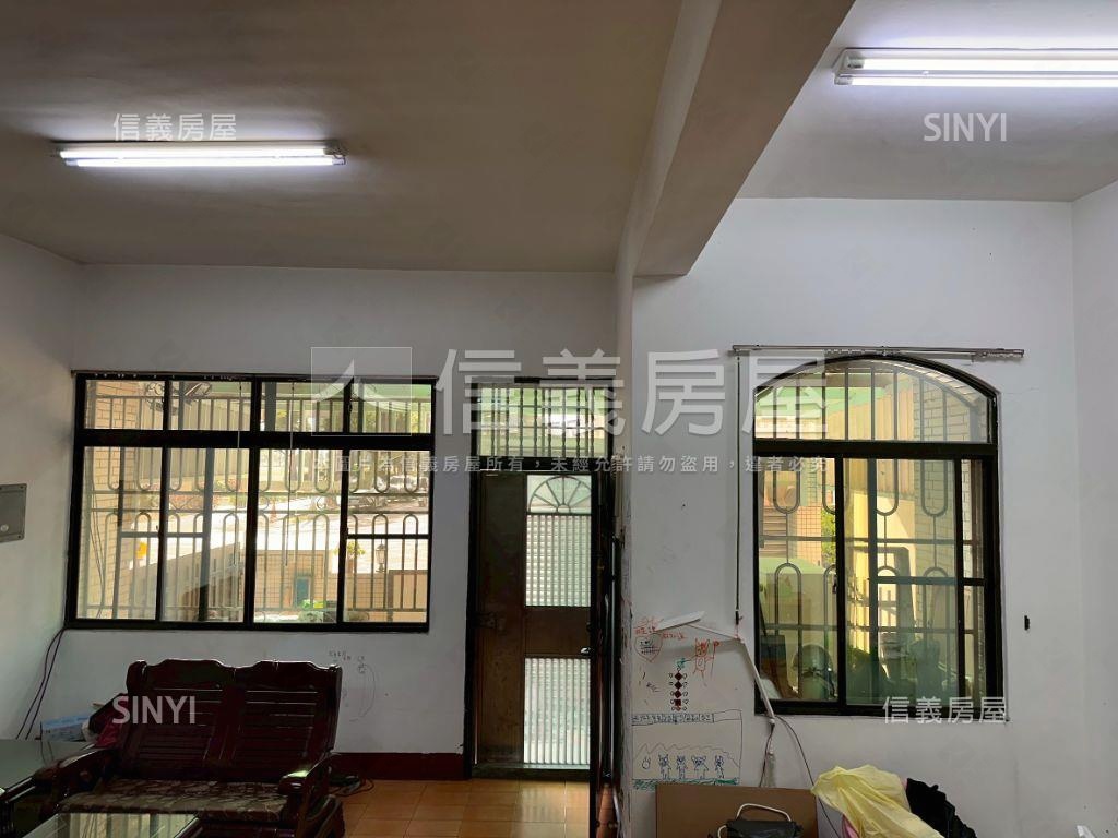 ３１期民壽街正街透天房屋室內格局與周邊環境