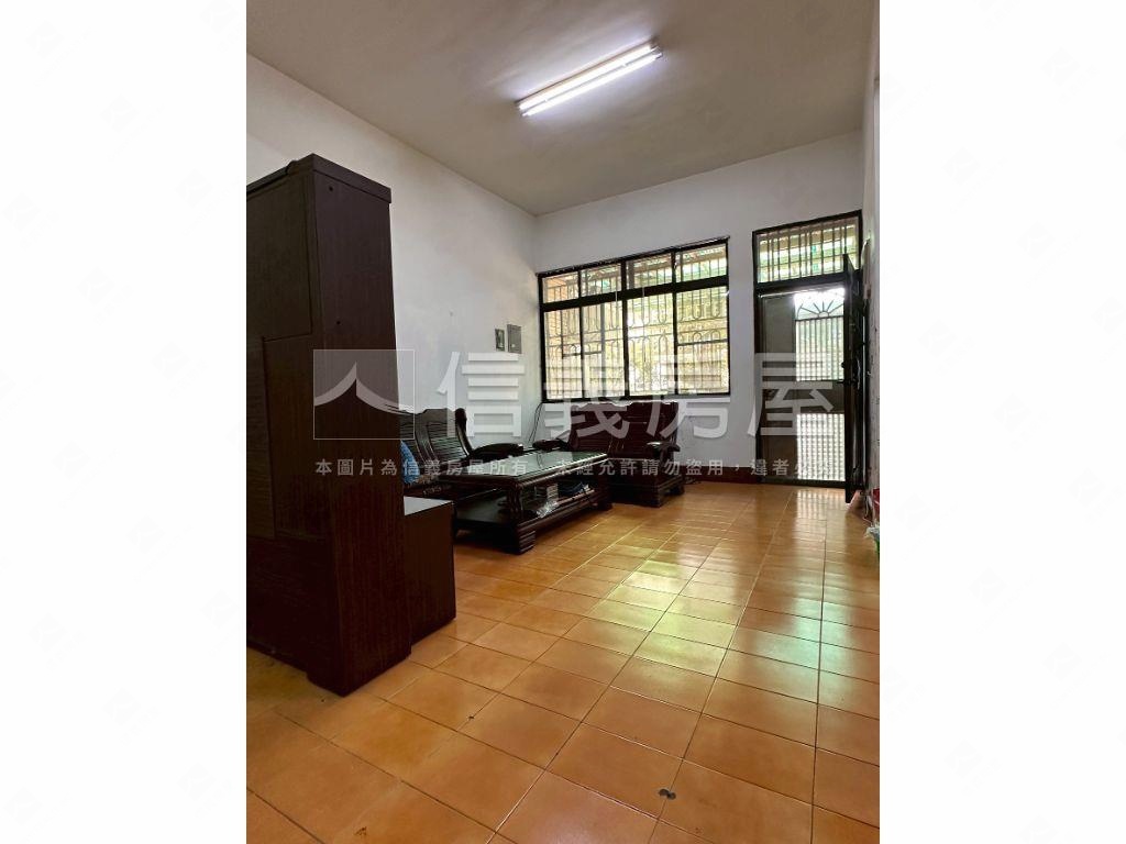 ３１期民壽街正街透天房屋室內格局與周邊環境