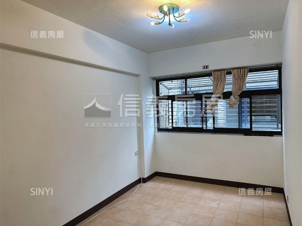 專任：稀有華廈明亮好屋房屋室內格局與周邊環境
