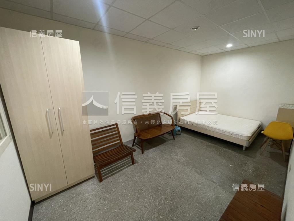 近正德高中騎樓透天房屋室內格局與周邊環境