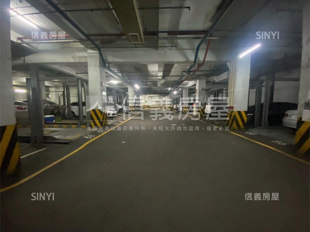 大里陽光三房車位房屋室內格局與周邊環境